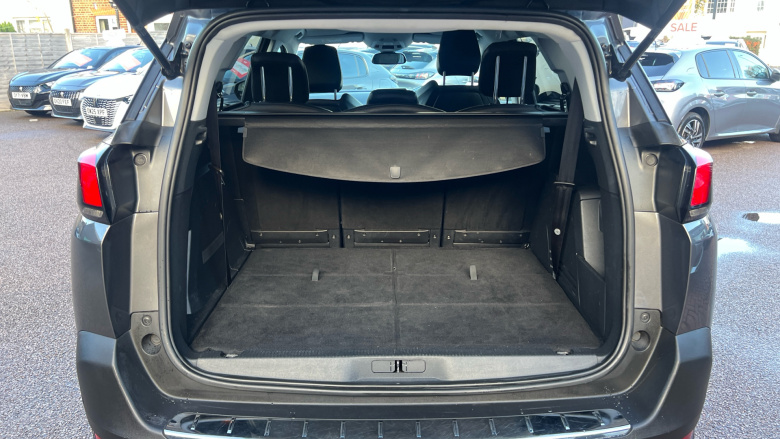 Peugeot 5008 1.2 PureTech Allure 5dr Petrol Estate